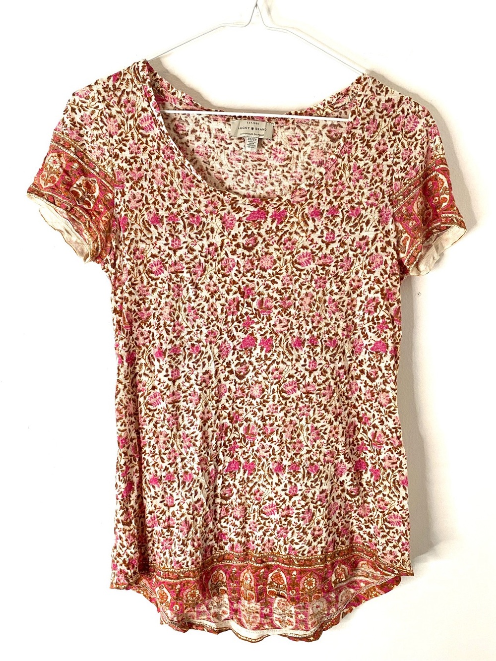 Lucky Brand Pink Floral Border Print Boho Scoop Neck Short Sleeve Top